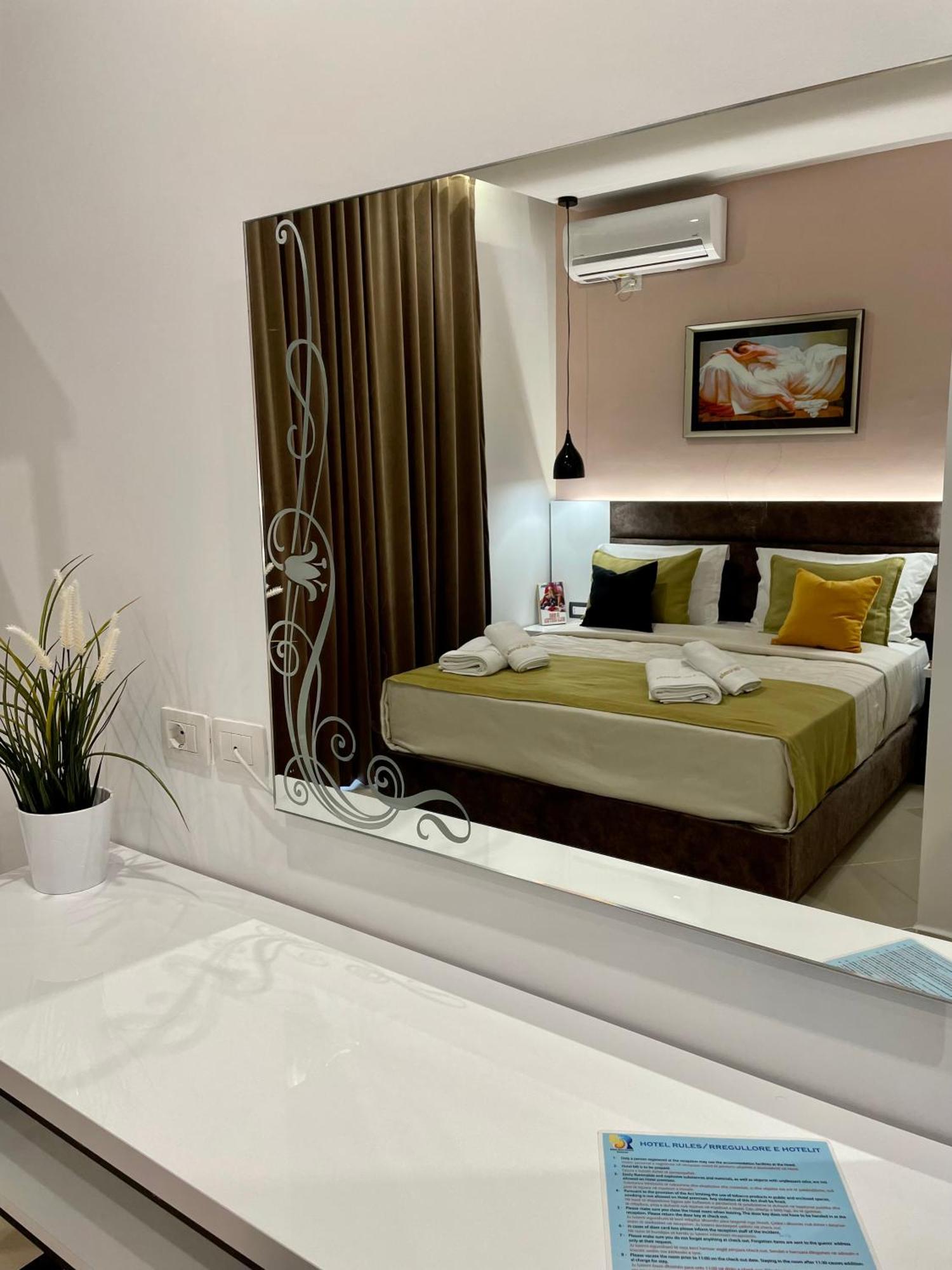 Relax Apts Saranda Extérieur photo